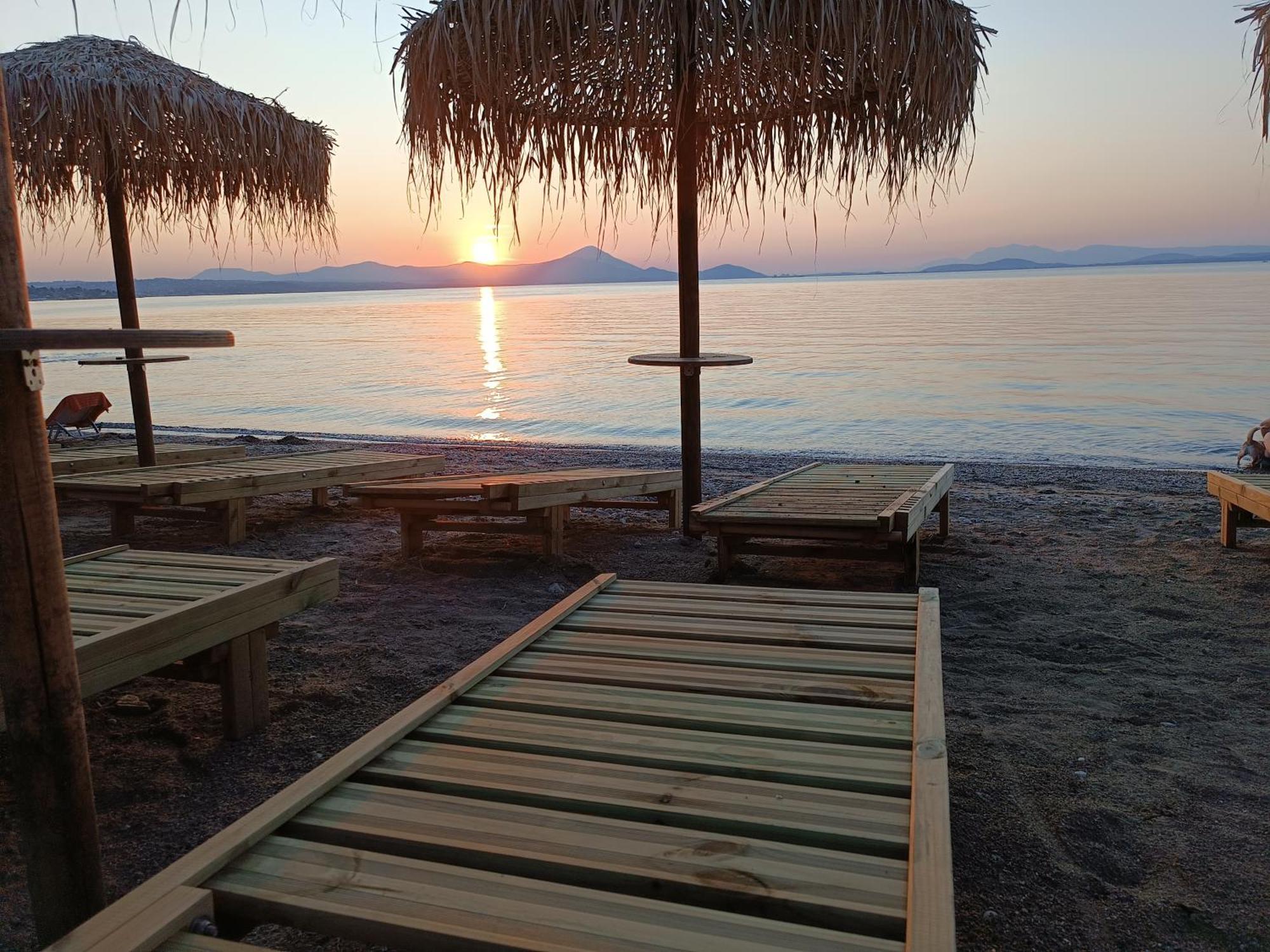 Μοντέρνα Εξοχική Μονοκατοικία Με Ιδιωτική Πισίνα! Khalkoutsion Esterno foto